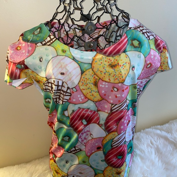 Vivid Sportswear Sugar & Sweet  Fitted Slinky Donuts Tee Size L - Picture 8 of 9